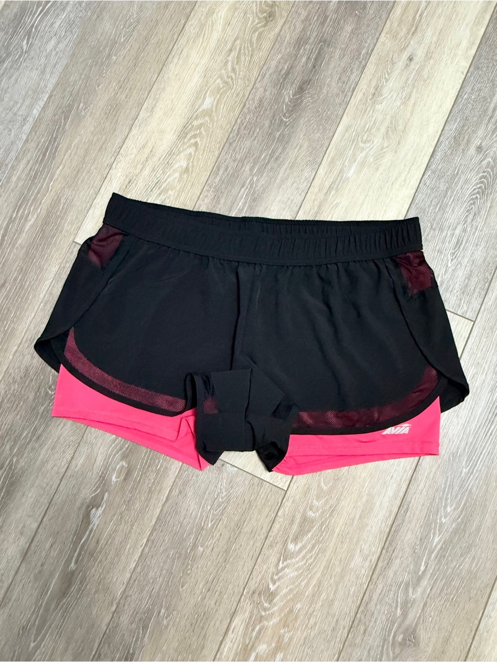 Avia Black Layered Athletic Shorts XL Bright Pink Inner Women's Gym Running